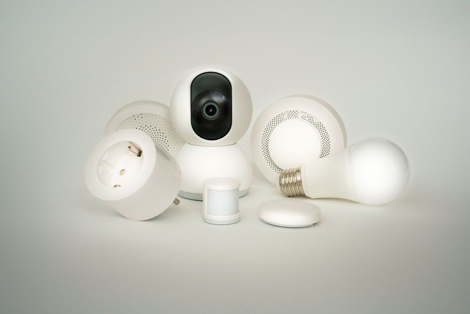 Connected smart building IoT sensors