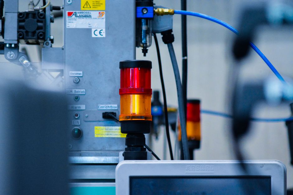 Automate industriel et machinerie automatisée - sécurité des réseaux IoT