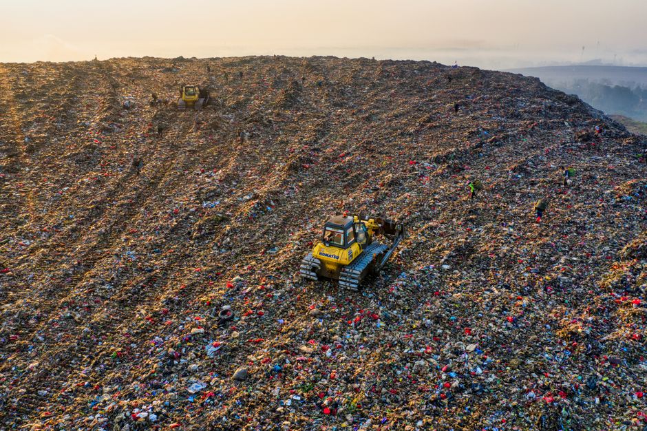 Compacteur de déchets industriels — solution de gestion des déchets pour installations industrielles